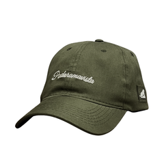 BONÉ DAD HAT STRAPBACK — VERDE OLIVA ASSINATURA PINDORAMA