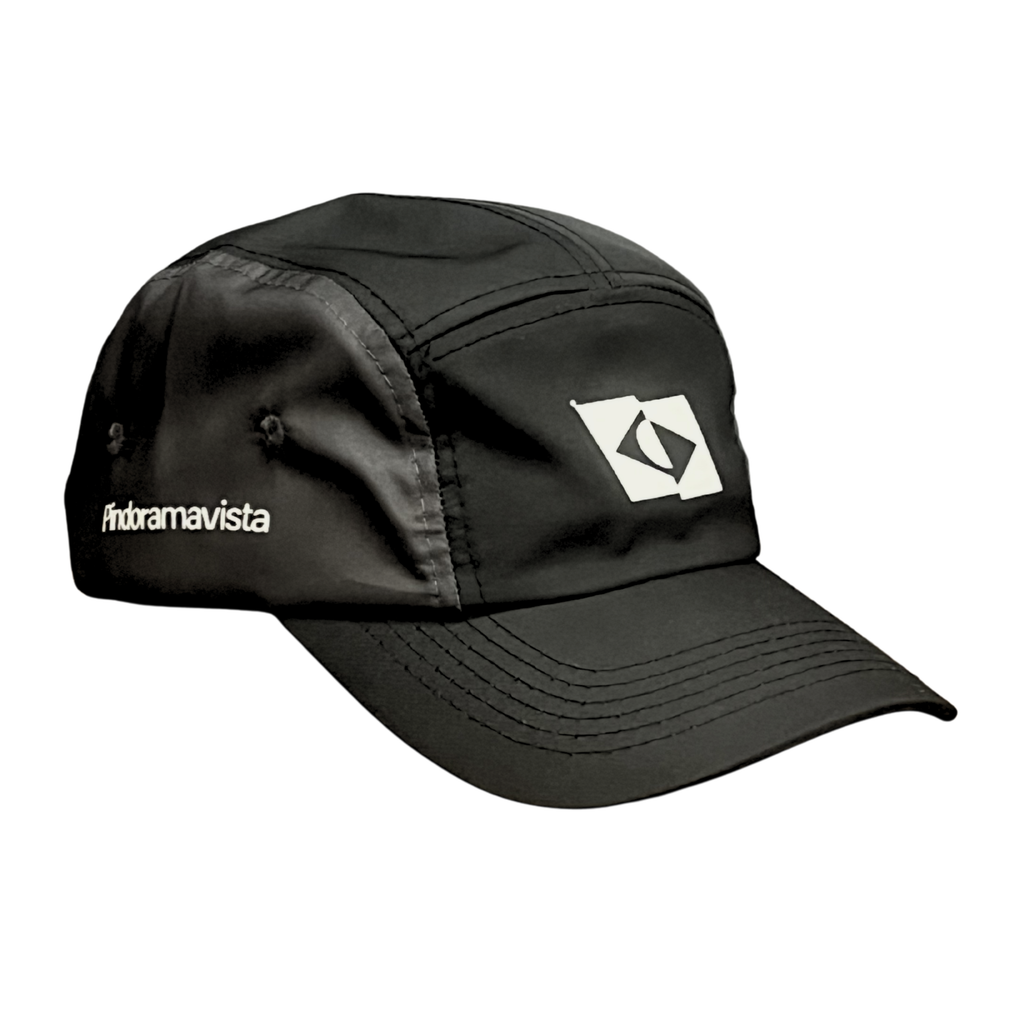 BONÉ FIVE PANEL COM ABA CURVA — BANDEIRINHA BRASIL
